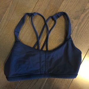 Lululemon sports bra
